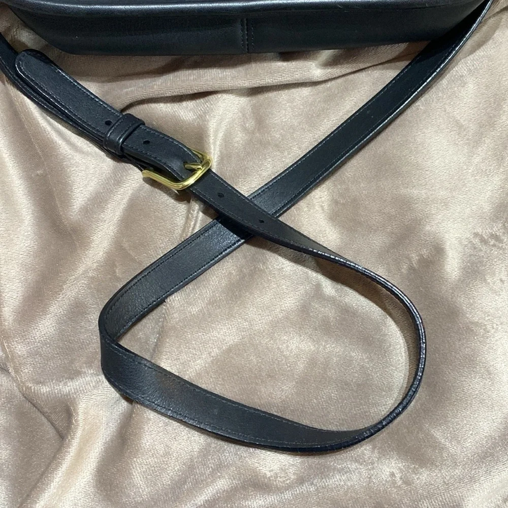 Vintage Coach City Bag 9790 Legacy black leather excellent condition